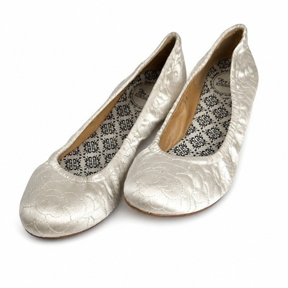 Hey Lady Smitten Foldable Ballet Flats Womens 7 White Satin Quilted Travel